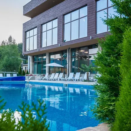 Complex Katalina Otel Tsigov Chark