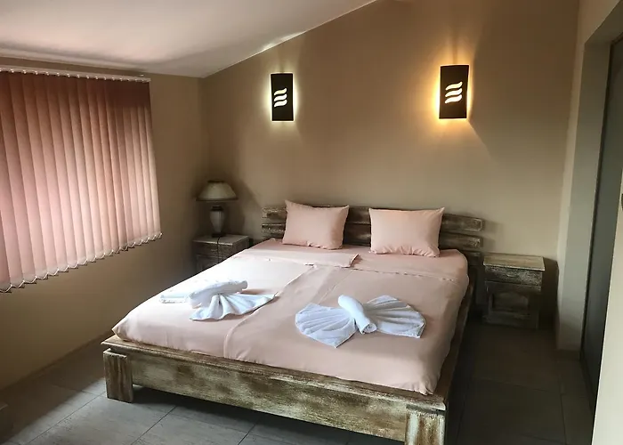 Complex Katalina فندق تسيغوف تشارك